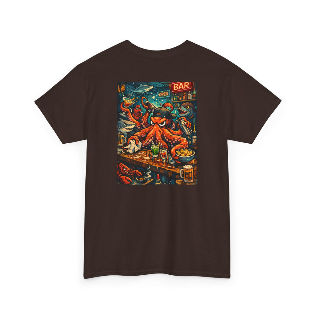 Octopus behind the bar multitasking - Graphic T-Shirt