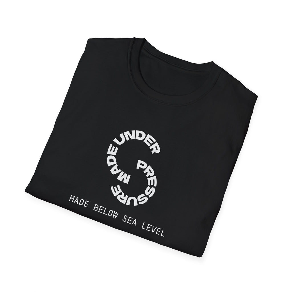 Made under pressure | King Octopus - Graphic T-Shirt