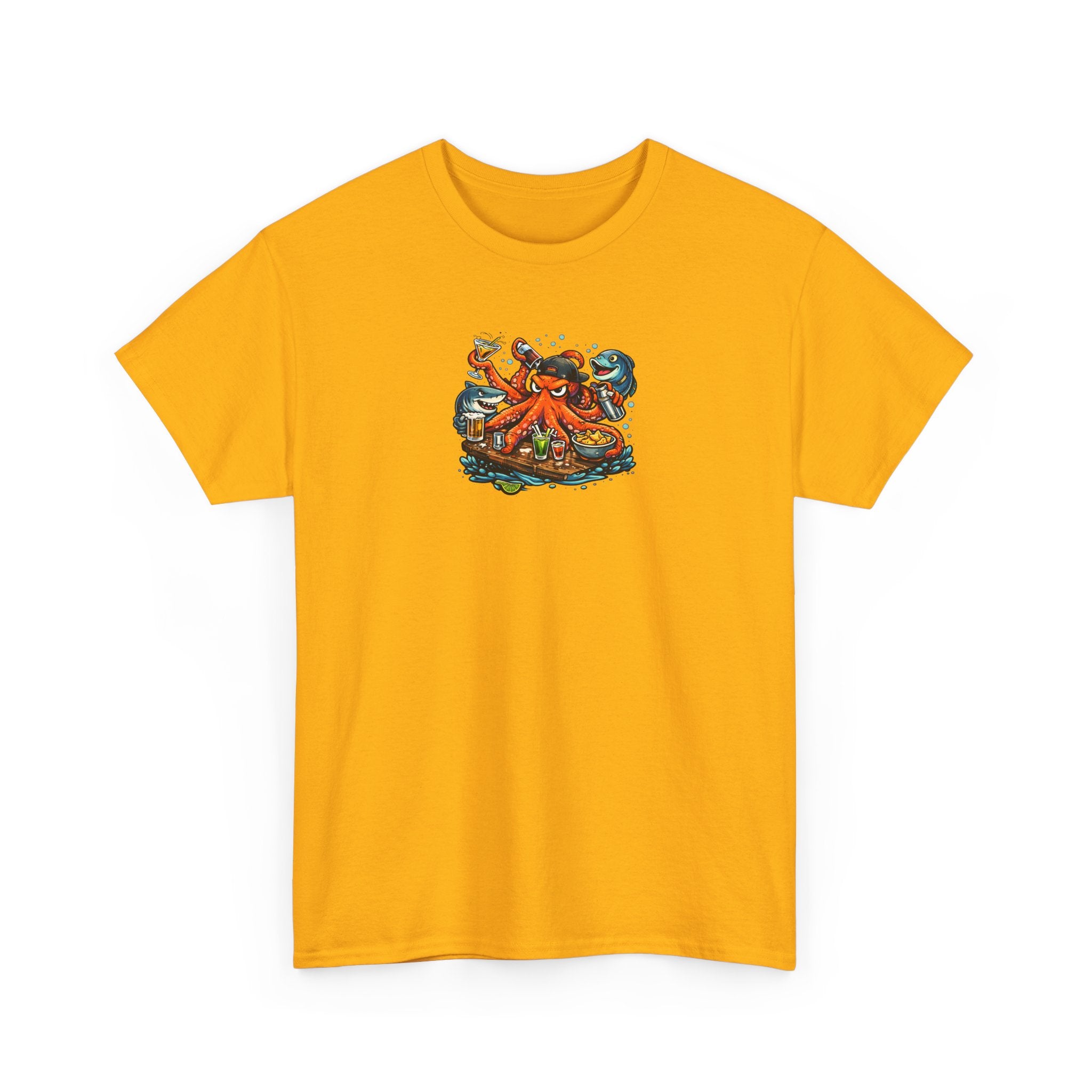 Octopus behind the bar multitasking - Graphic T-Shirt