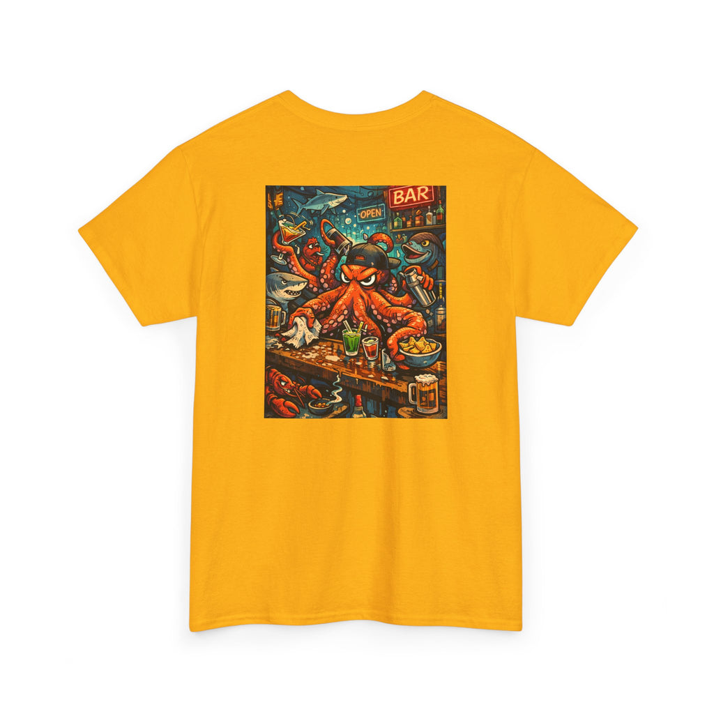 Octopus behind the bar multitasking - Graphic T-Shirt
