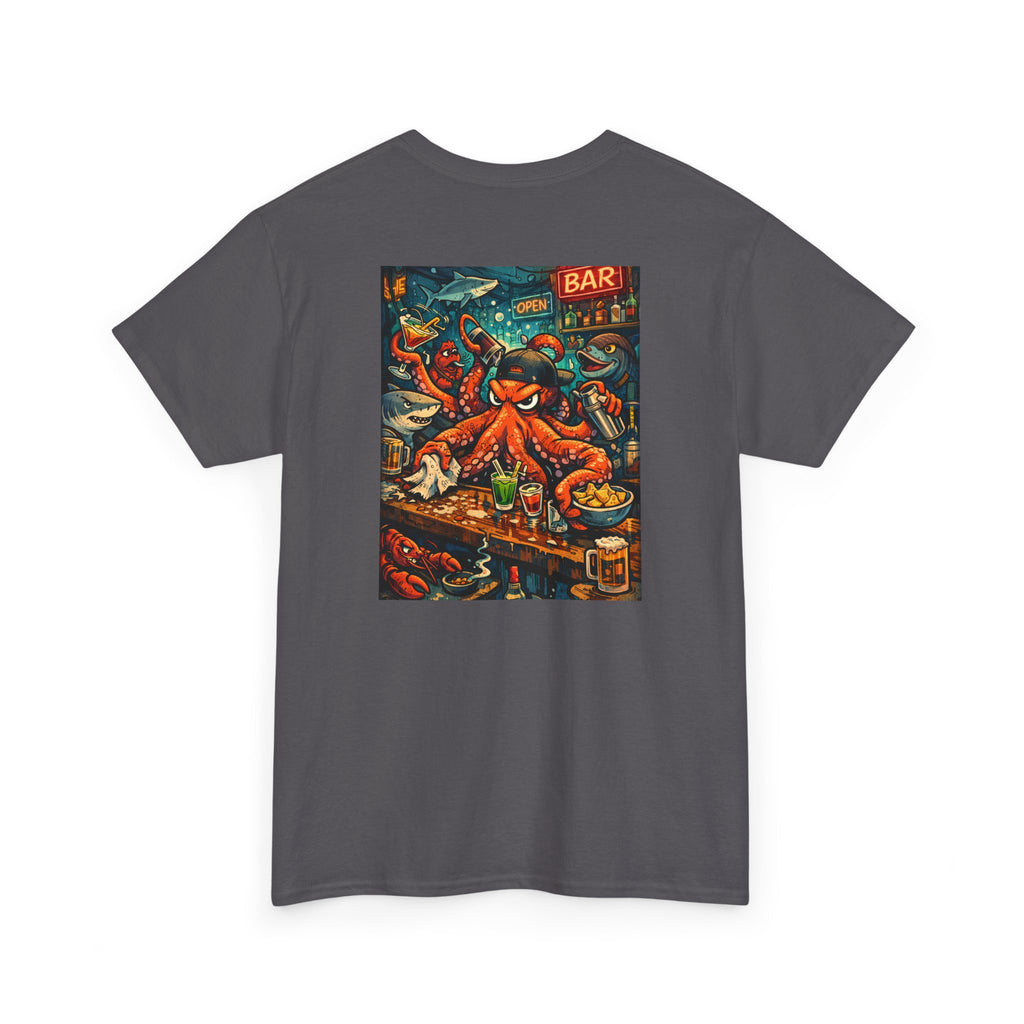 Octopus behind the bar multitasking - Graphic T-Shirt